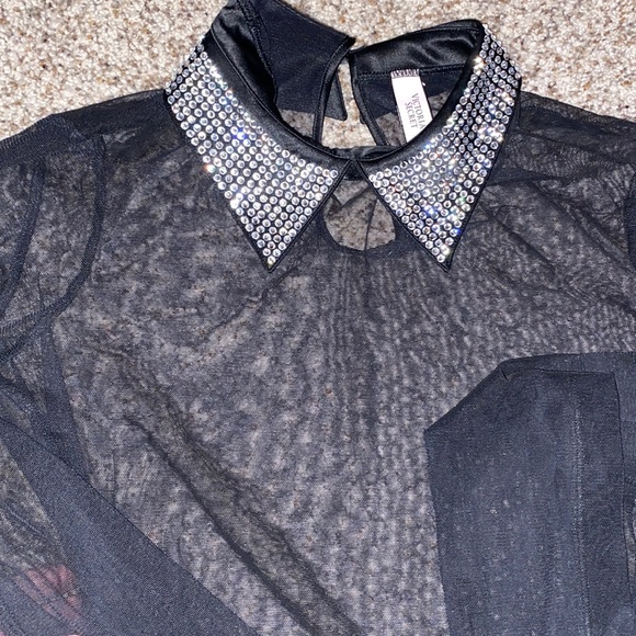NWOT VICTORIA SECRET SWAROVSKI COLLARED BODYSUIT - Picture 3 of 7